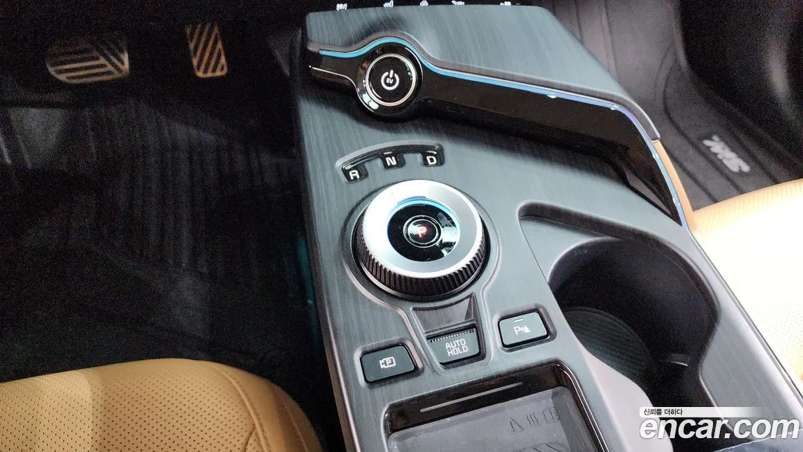 Kia EV6 — фото 10