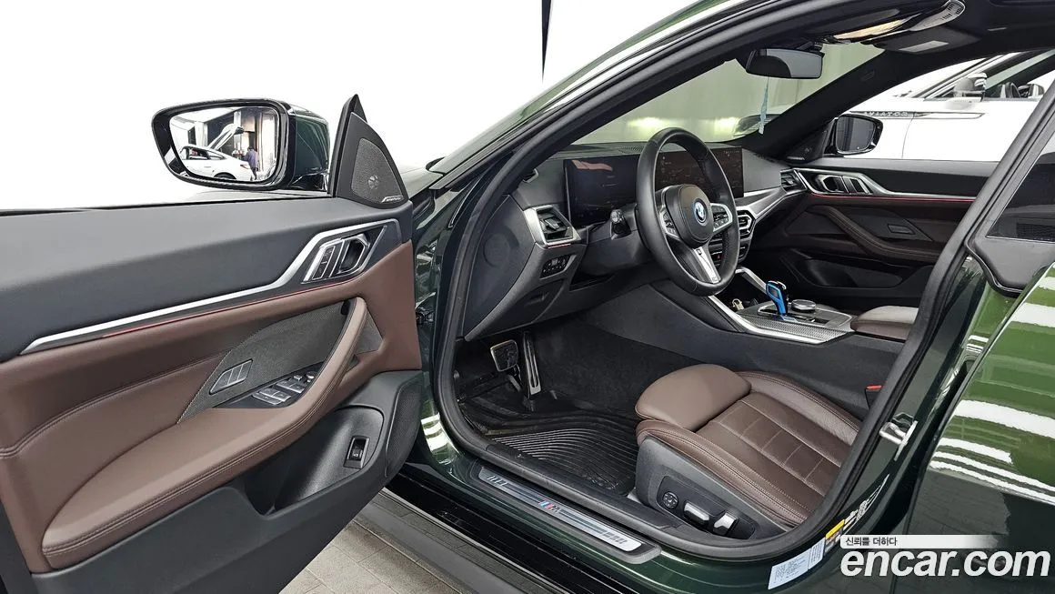 BMW i4 — фото 3