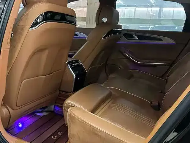 Hongqi H9 — фото 3