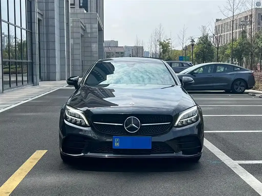 Mercedes-Benz C-Class (Import) — фото 1