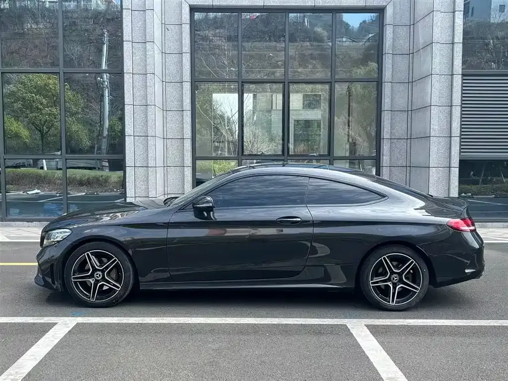 Mercedes-Benz C-Class (Import) — фото 9