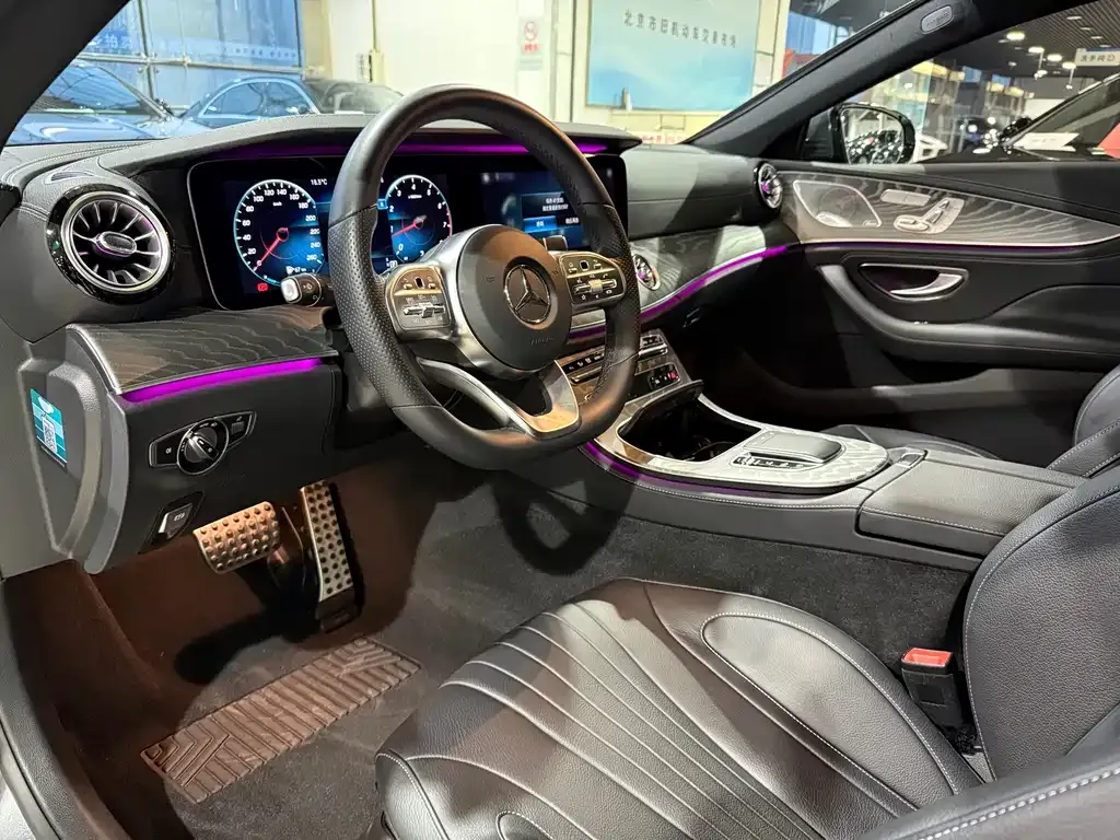 Mercedes-Benz CLS — фото 7