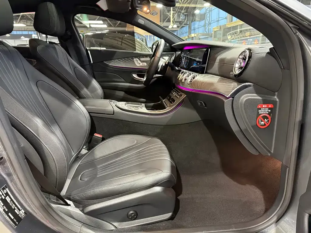 Mercedes-Benz CLS — фото 10