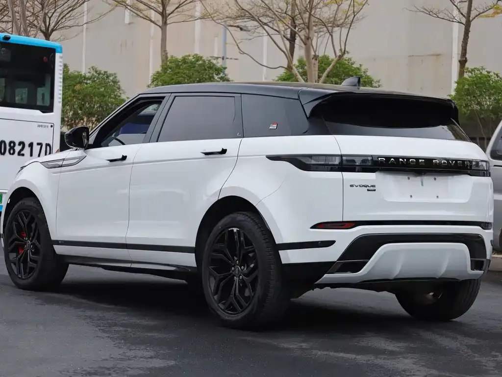 Land Rover Evoque — фото 6