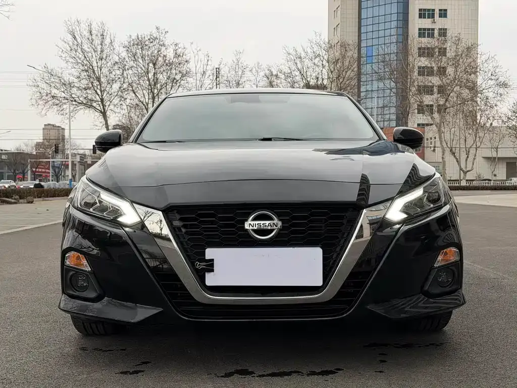 Nissan Teana — фото 4