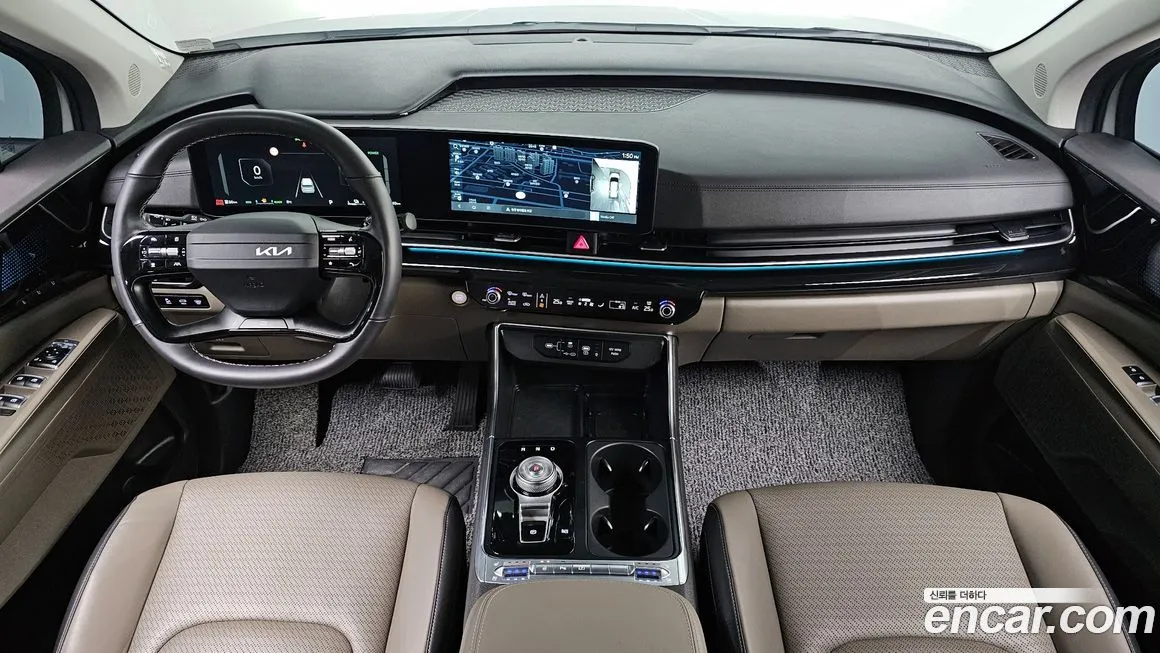 Kia Carnival — фото 10