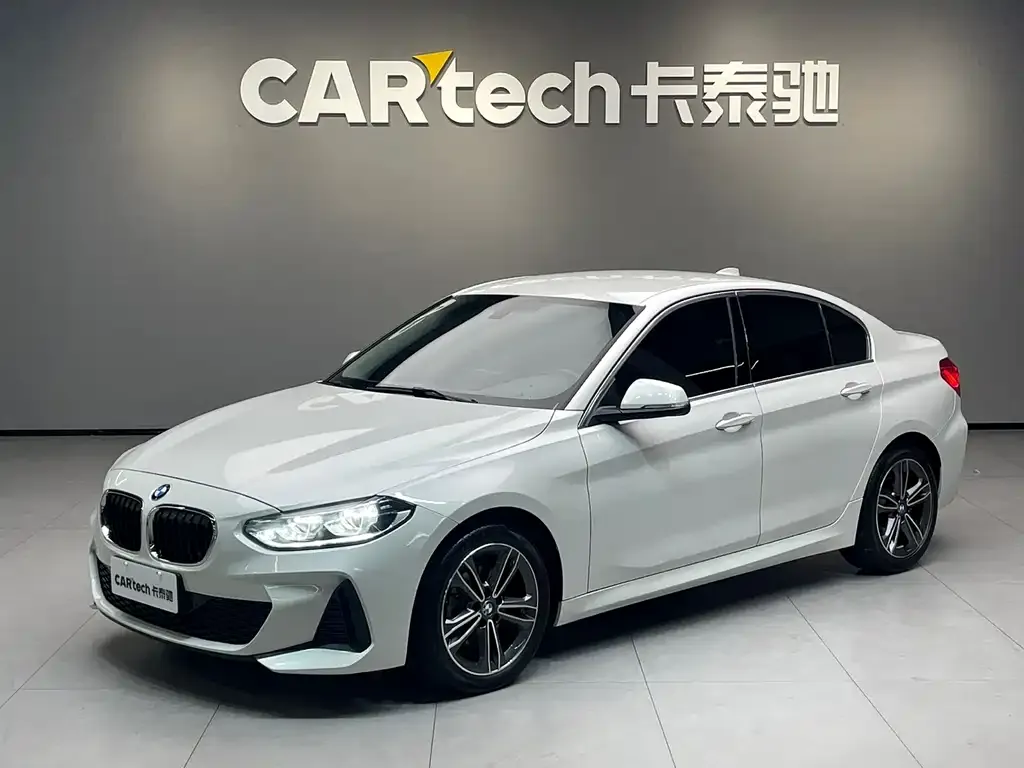 BMW 1 Series — фото 1