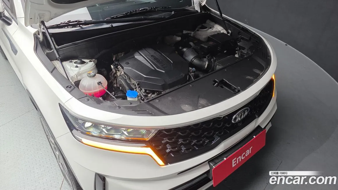 Kia Sorento — фото 5