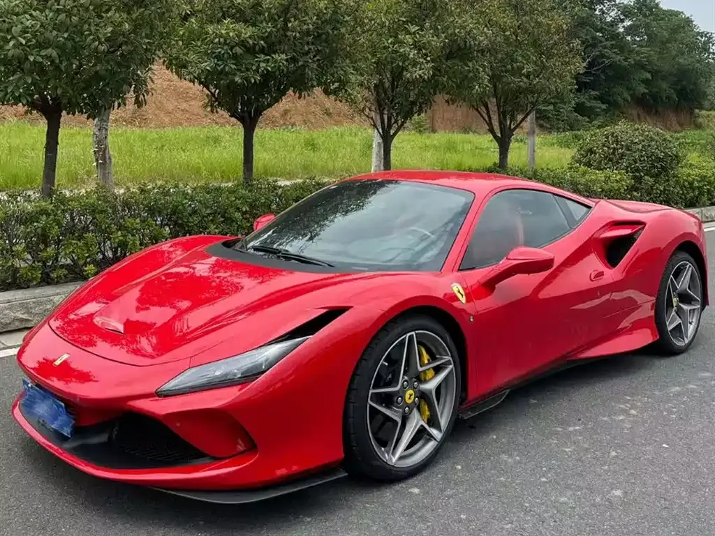 Ferrari F8 — фото 1