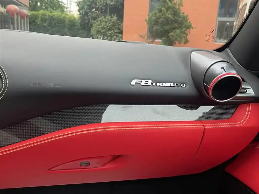 Ferrari F8 — фото 3