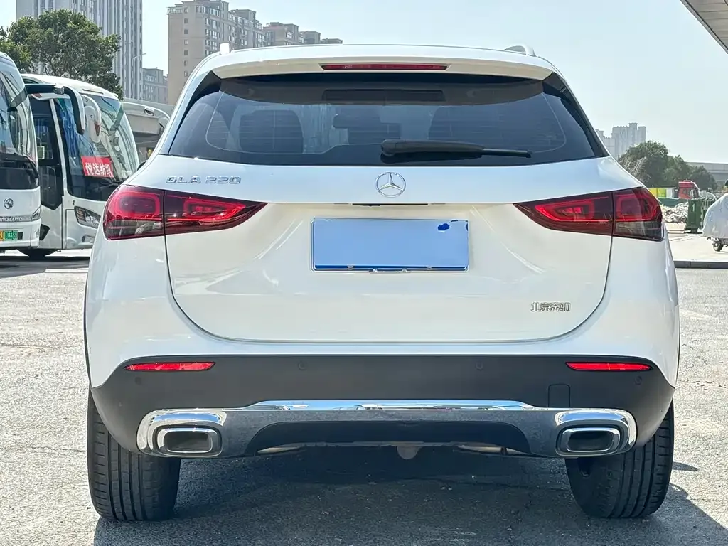 Mercedes-Benz GLA — фото 4
