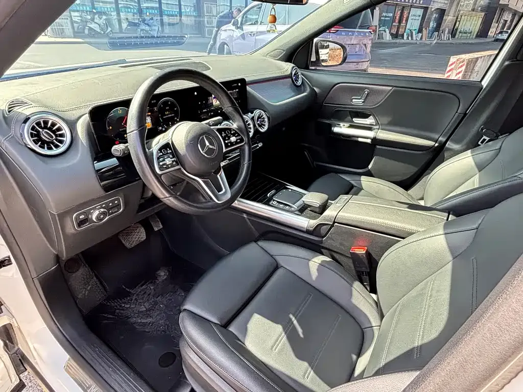 Mercedes-Benz GLA — фото 3