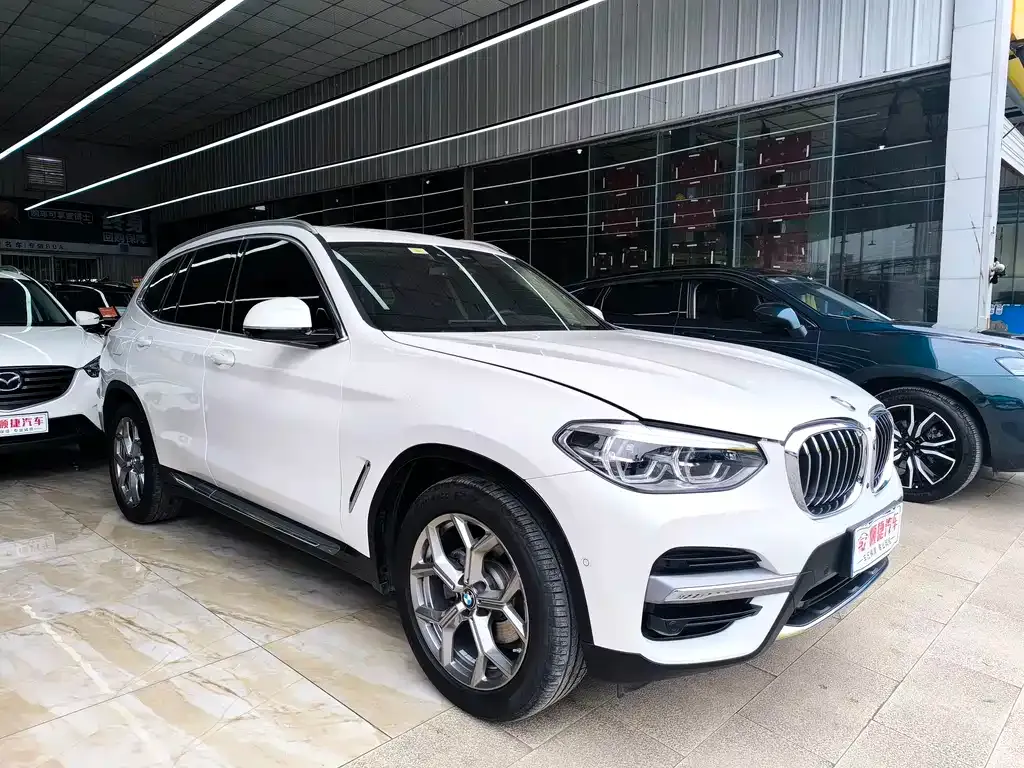 BMW X3 — фото 5