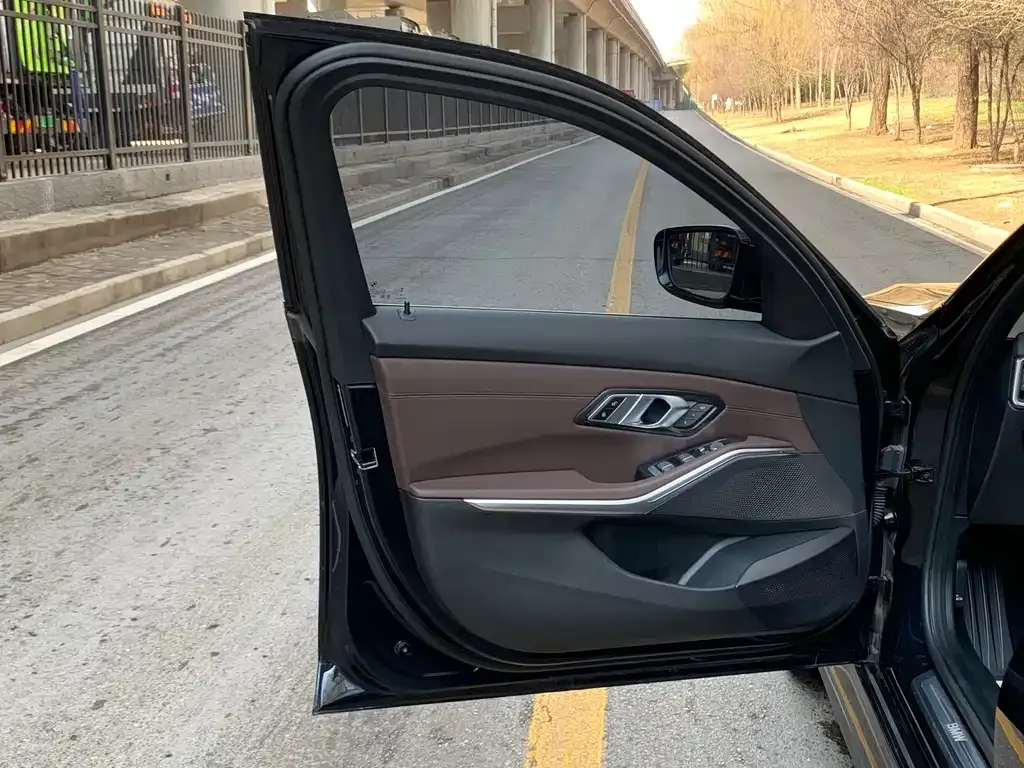 BMW i3 — фото 10