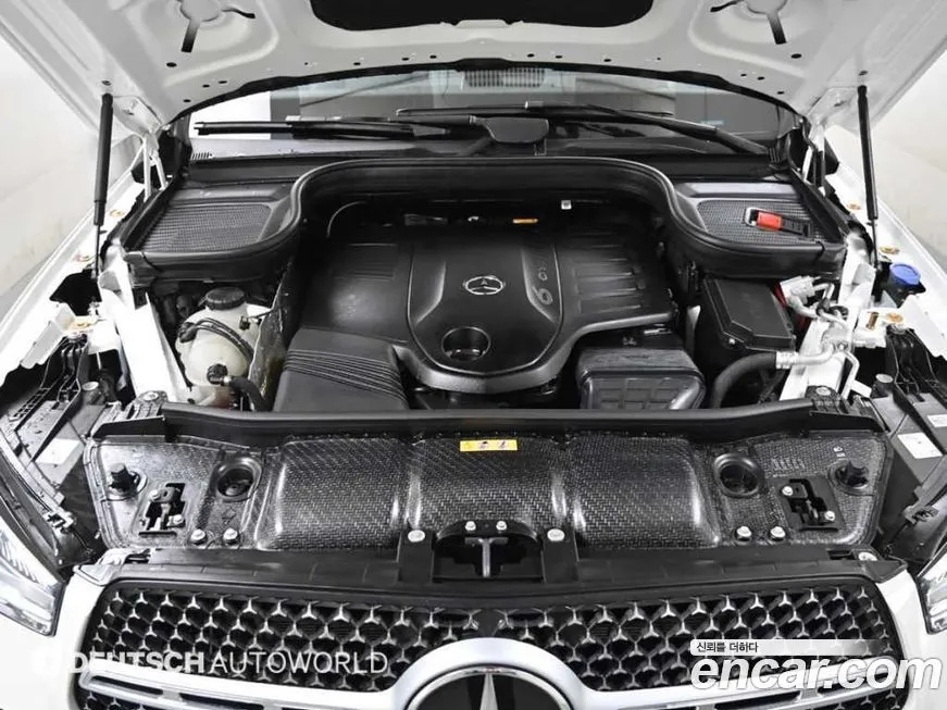 Mercedes-Benz GLE-Class — фото 10
