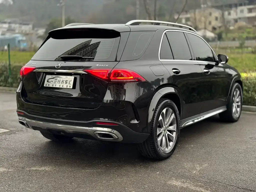 Mercedes-Benz GLE — фото 8