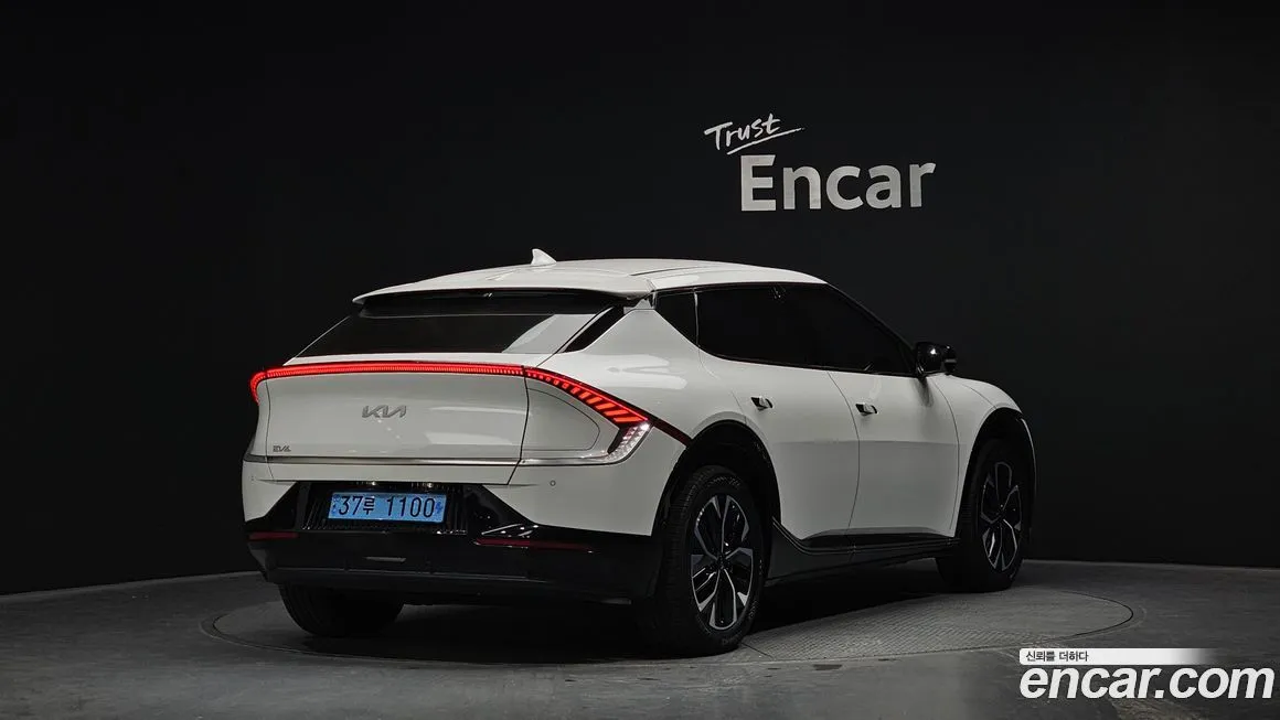 Kia EV6 — фото 3