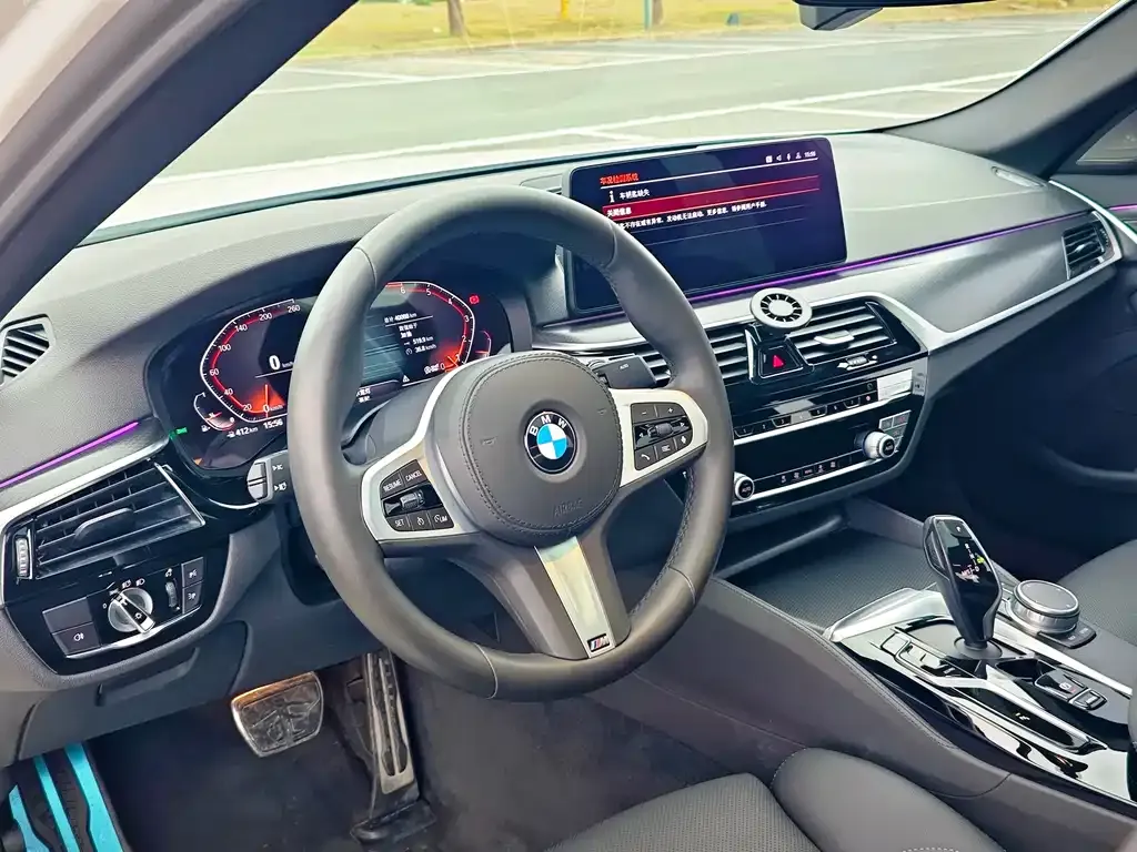BMW 5 Series (Import) — фото 2