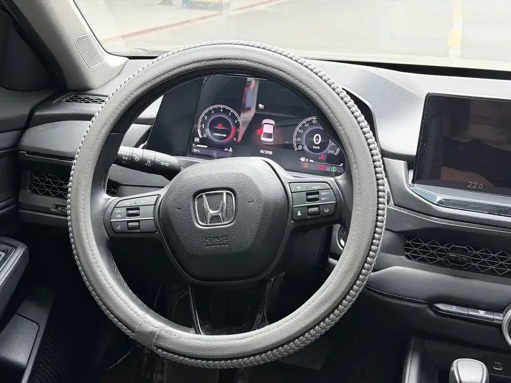 Honda Accord — фото 4