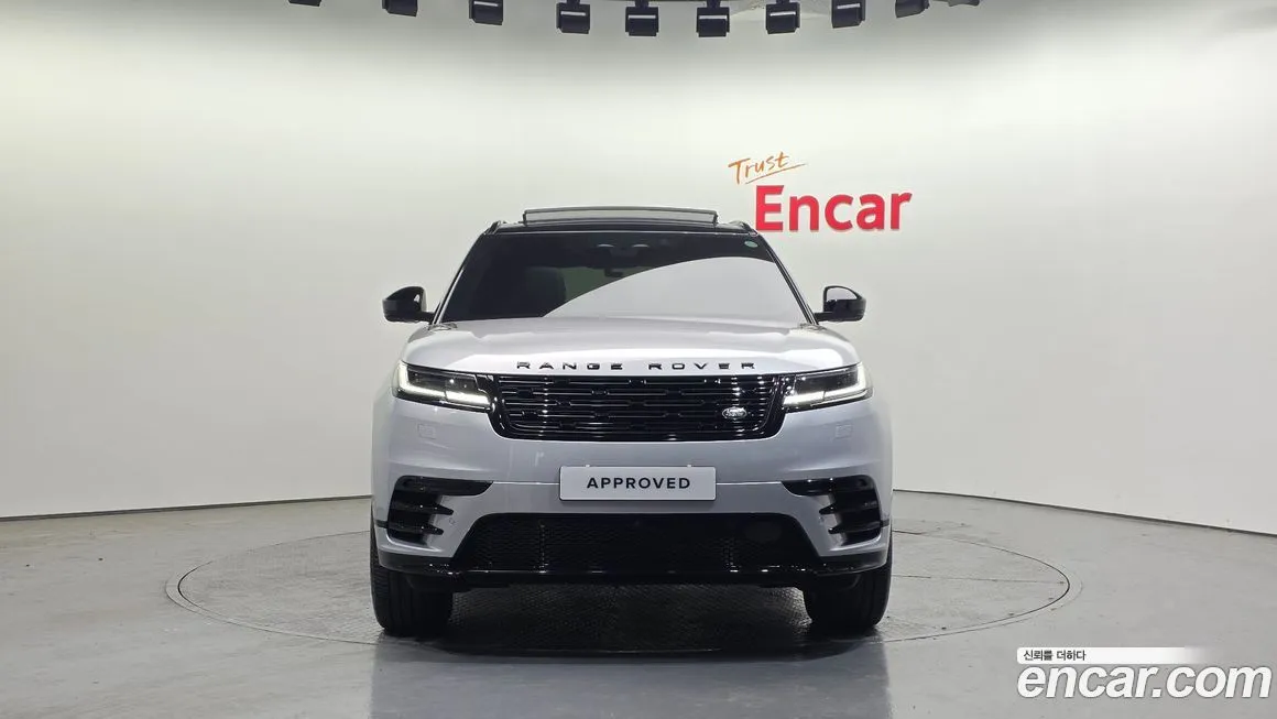 Land Rover Range Rover Velar — фото 4