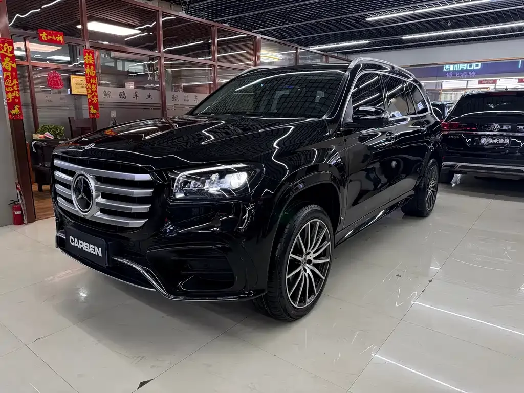 Mercedes-Benz GLS — фото 1