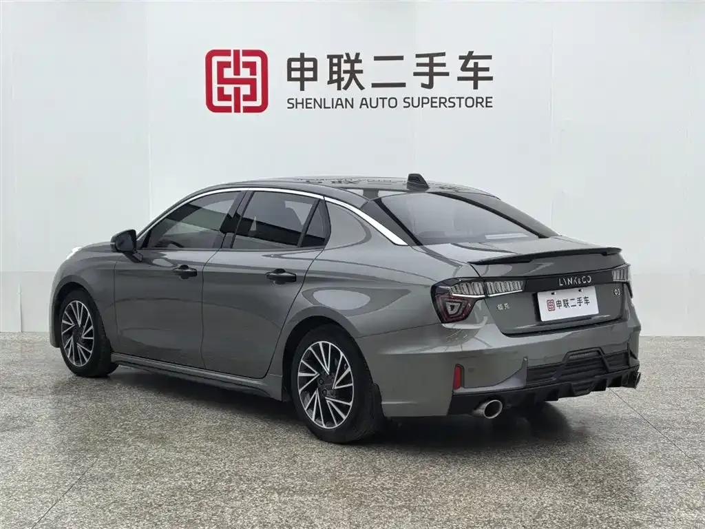 Lynk & Co 03 — фото 8