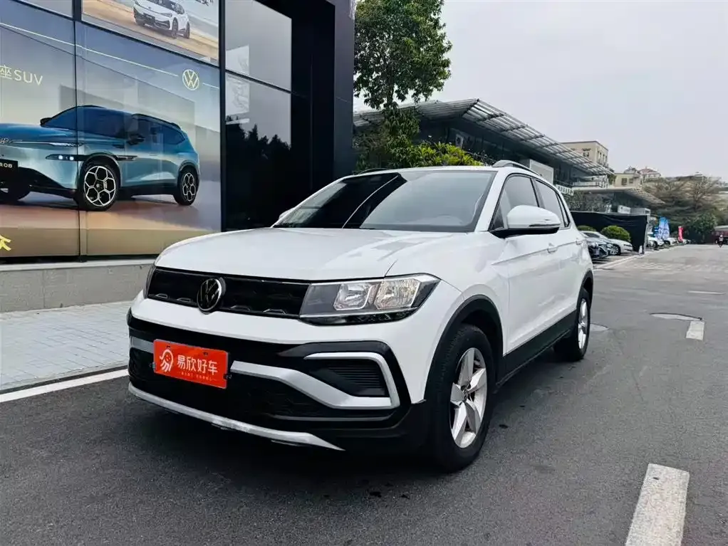 Volkswagen T-Cross — фото 1