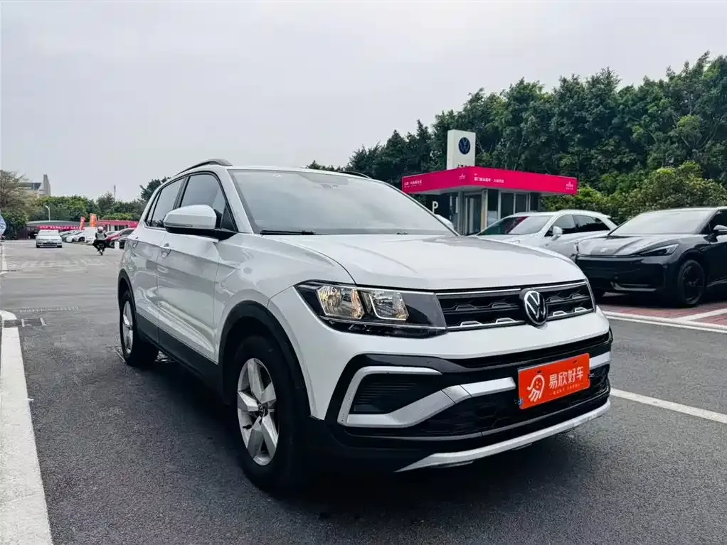 Volkswagen T-Cross — фото 10