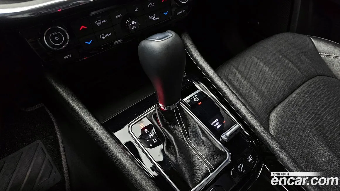 Jeep Compass — фото 9