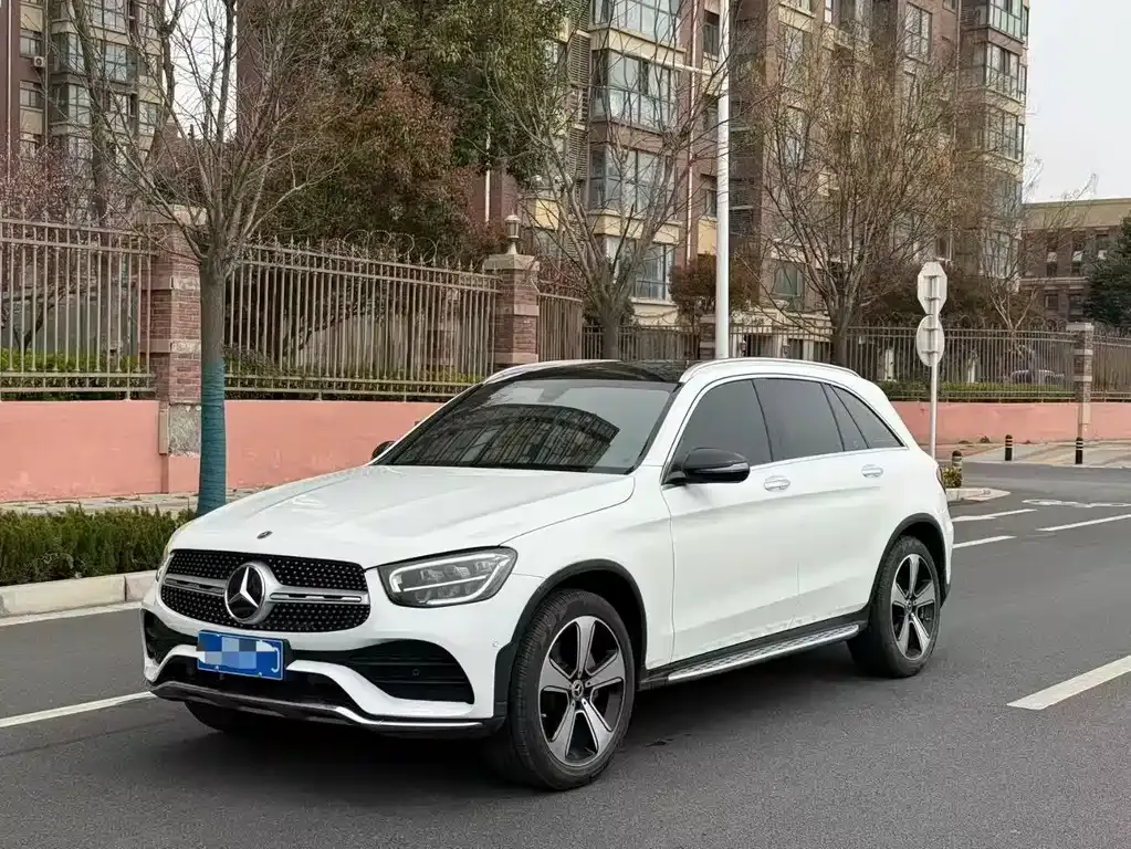 Mercedes-Benz GLC — фото 1