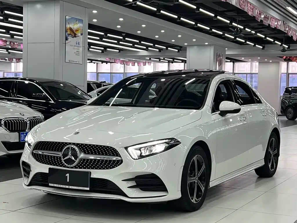Mercedes-Benz A-Class — фото 1