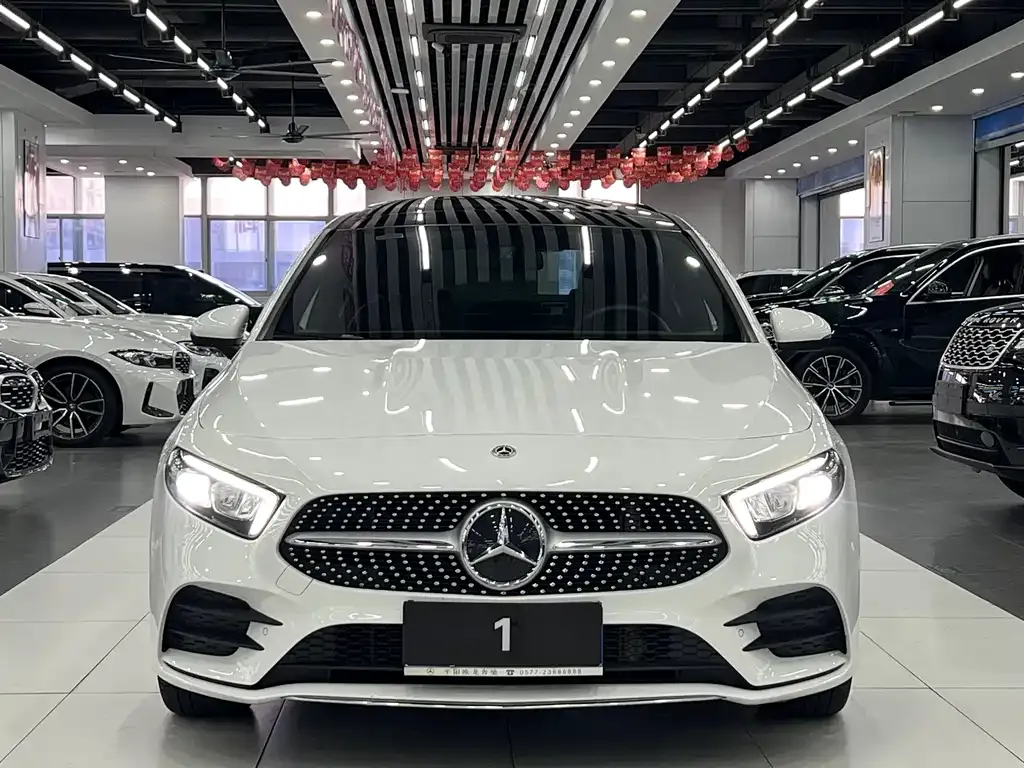 Mercedes-Benz A-Class — фото 10