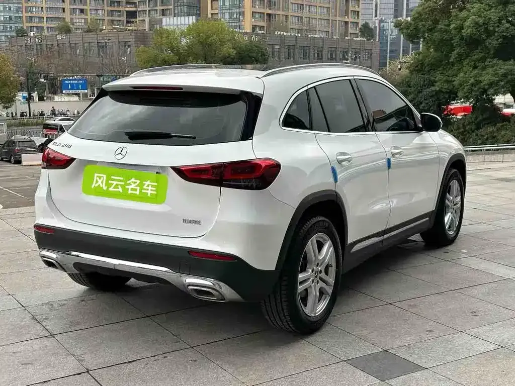 Mercedes-Benz GLA — фото 7