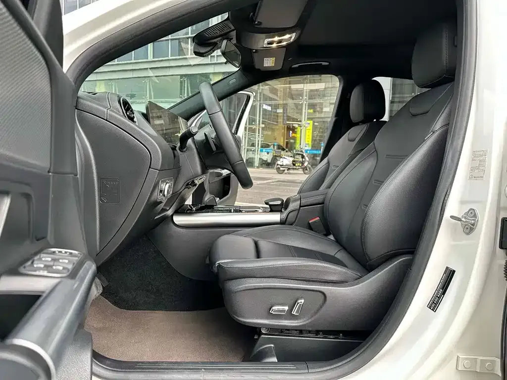 Mercedes-Benz GLA — фото 5