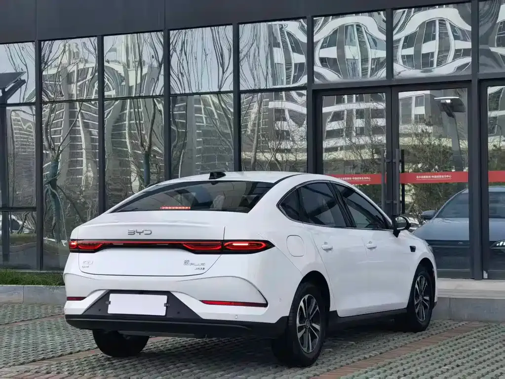 BYD Qin PLUS — фото 3