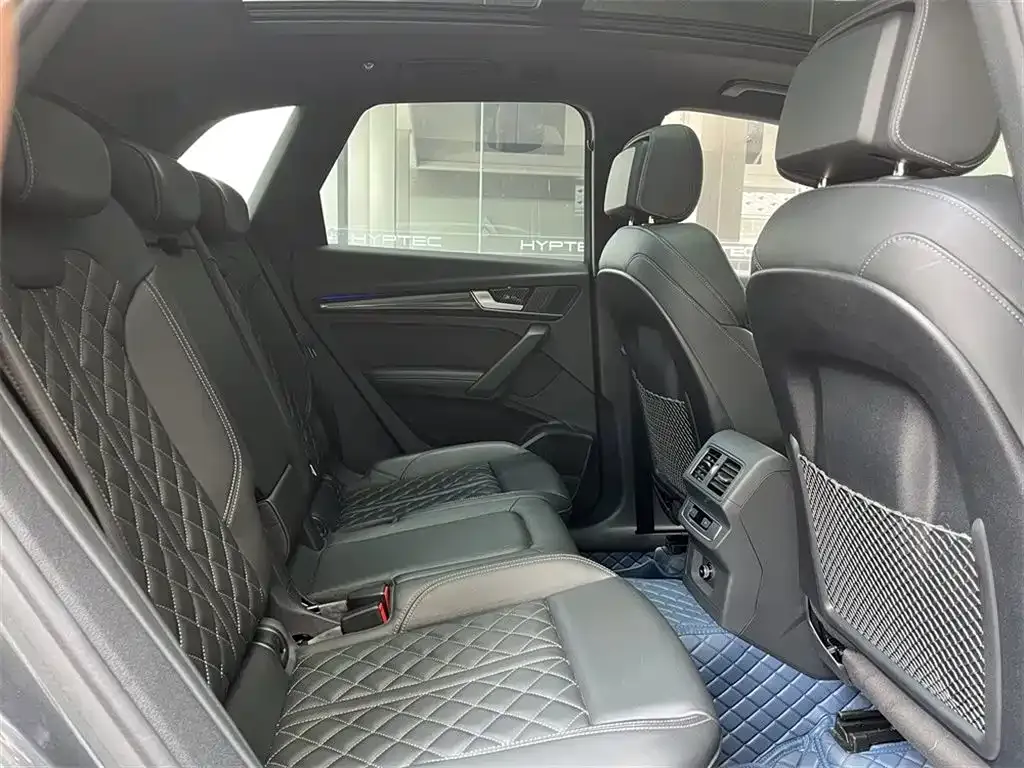 Audi SQ5 — фото 10
