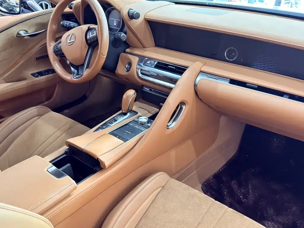 Lexus LC — фото 4