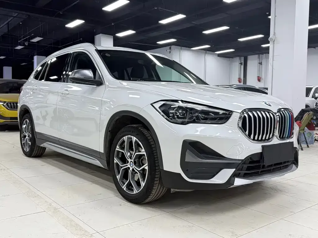 BMW X1 — фото 4