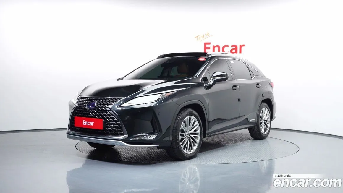 Lexus RX — фото 1
