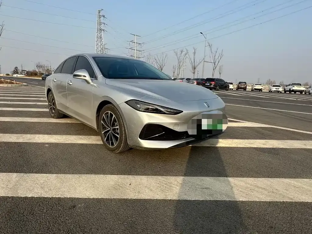 Roewe D7 — фото 4