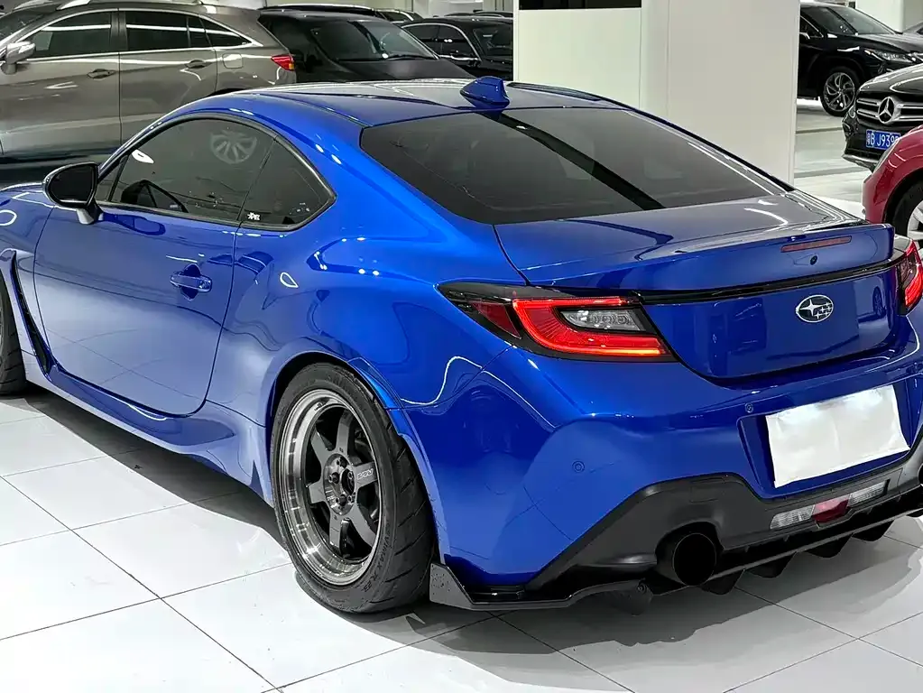 Subaru BRZ — фото 8