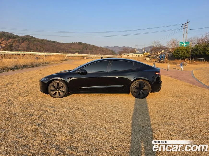 Tesla Model 3 — фото 6