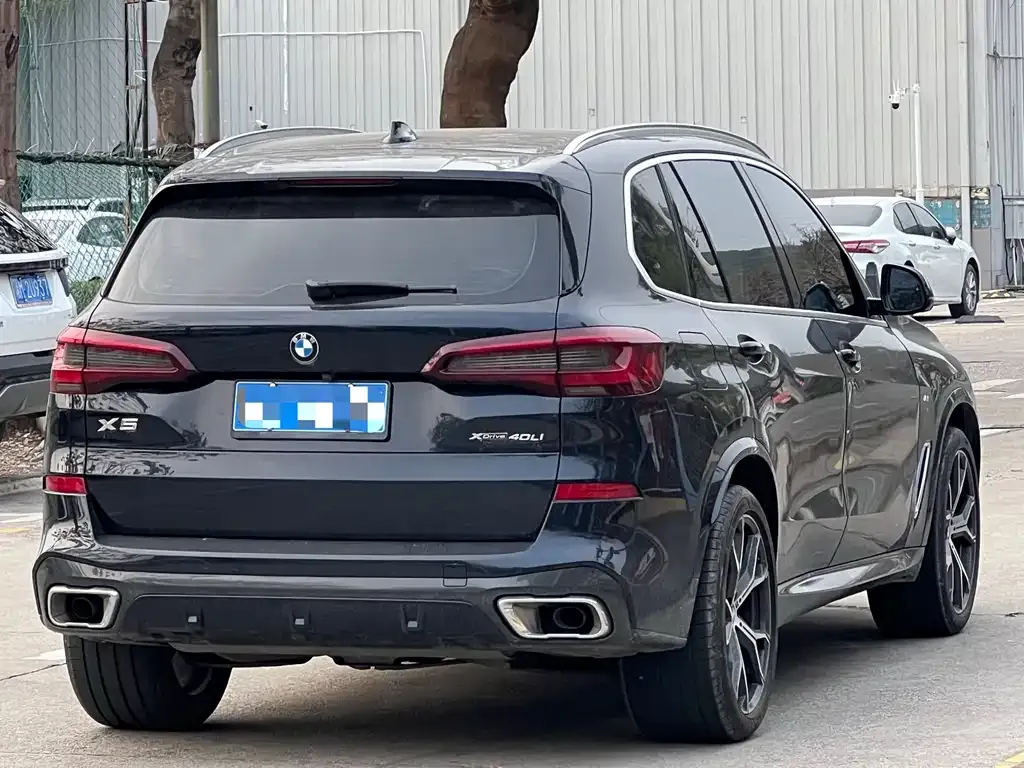 BMW X5 — фото 5
