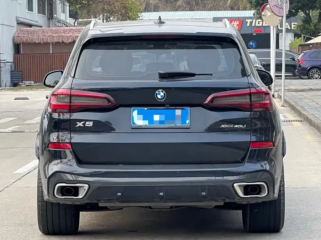BMW X5 — фото 2