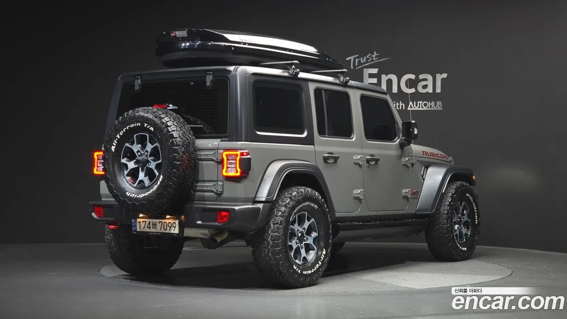 Jeep Wrangler — фото 2