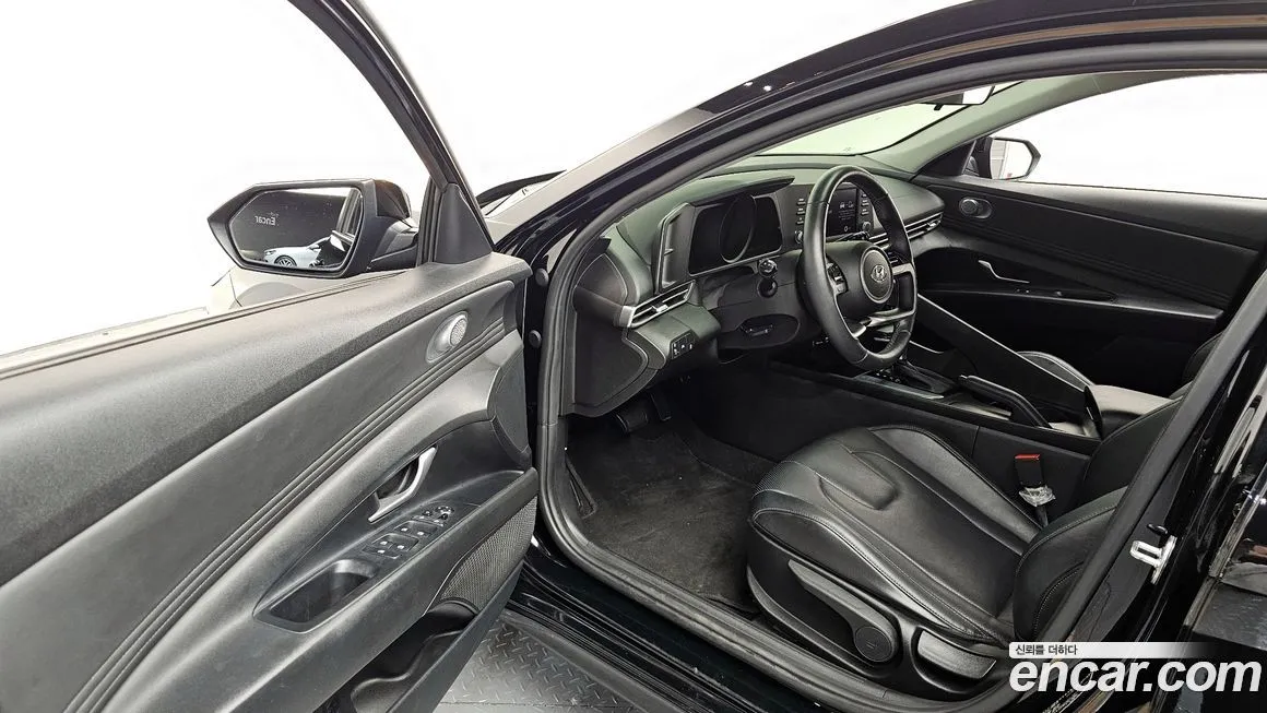 Hyundai AVANTE — фото 6