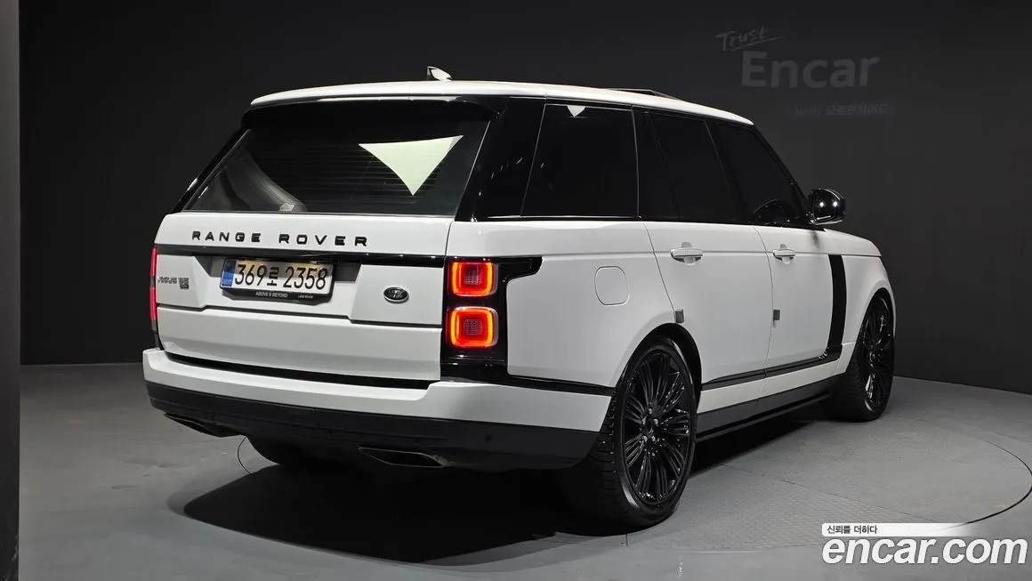 Land Rover Range Rover — фото 10
