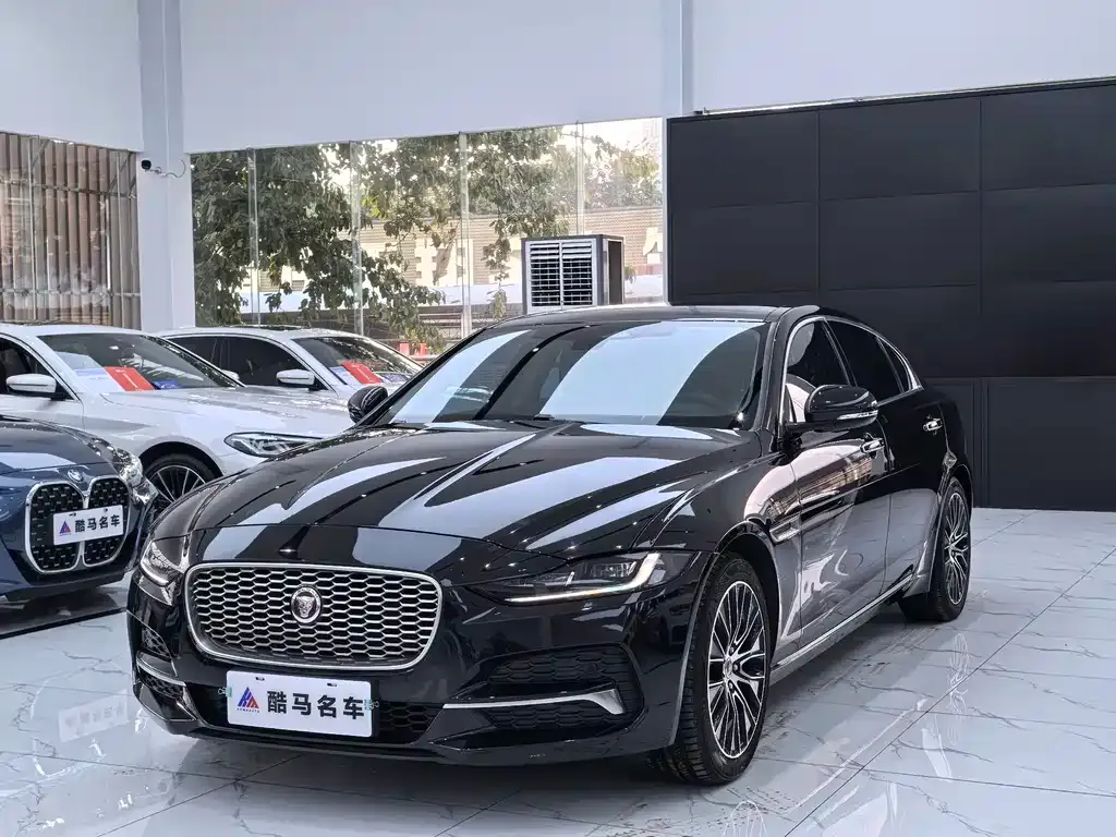 Jaguar XEL — фото 1