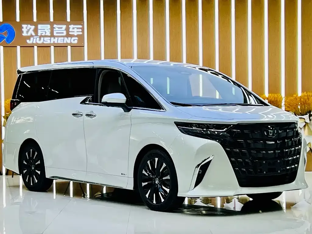 Toyota Alphard — фото 10