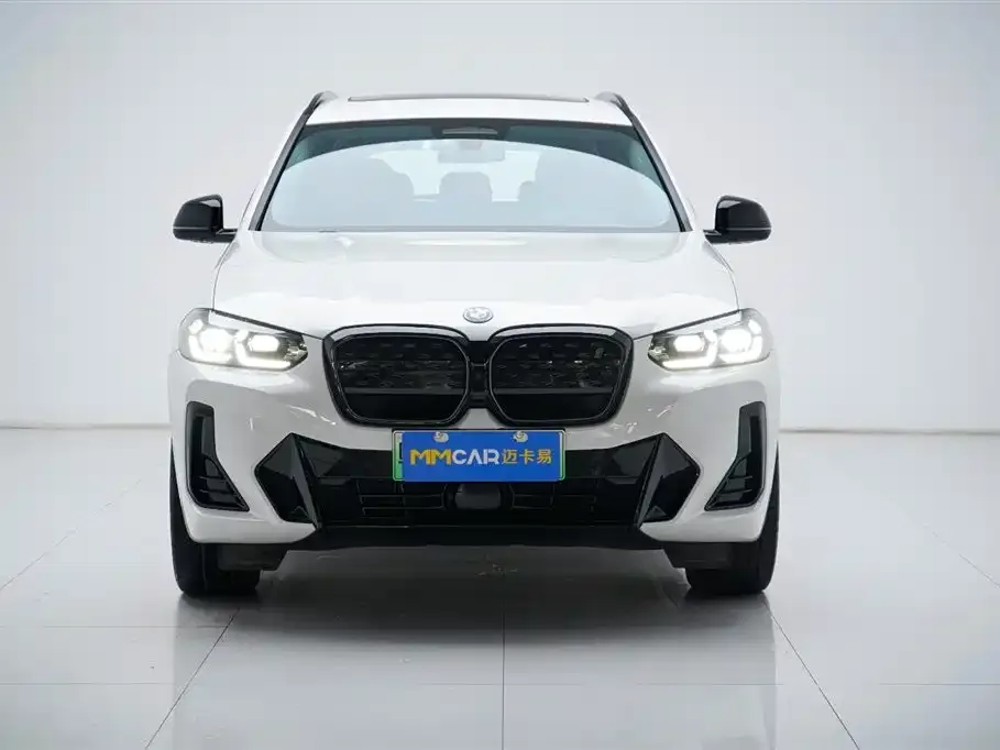 BMW iX3 — фото 1